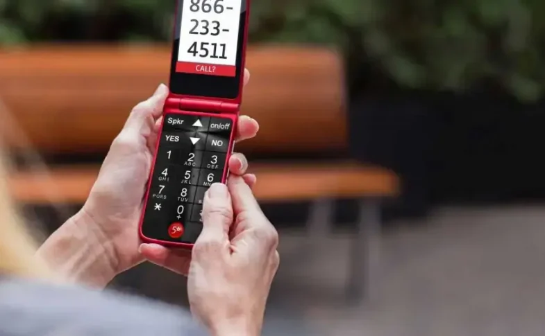 Jitterbug Phone Reviews: Is a Jitterbug the Right Phone for a Senior? 12 Jitterbug Phone Reviews