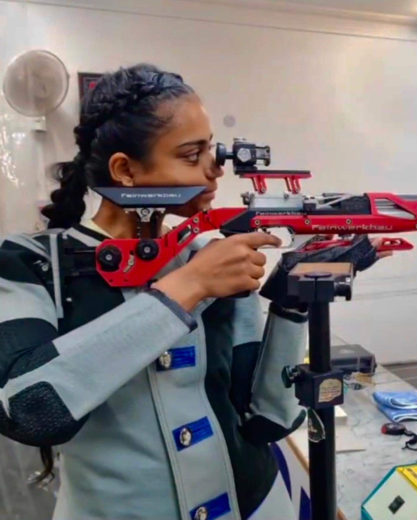 Ishita was associated with the 7 Girls Battalion of the Delhi Directorate and had trained for the Republic Day Parade at Kartavya Path. Ravi Kishan had also shared pictures and updates from her training, highlighting the effort she was putting into her preparations. Ishita was associated with the 7 Girls Battalion of the Delhi Directorate and had trained for the Republic Day Parade at Kartavya Path. Ravi Kishan had also shared pictures and updates from her training, highlighting the effort she was putting into her preparations.