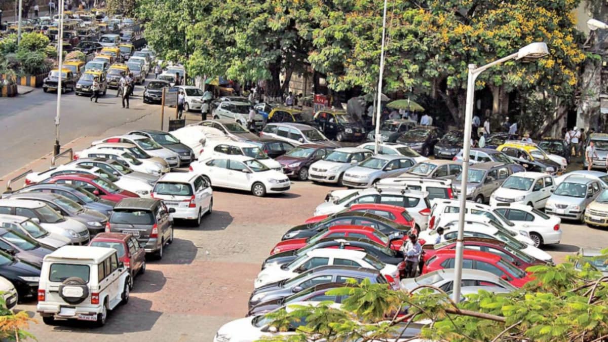 Bengalureans May Soon Pay Up To Rs 25,000 A Year To Park Outside Homes: New Parking Rules Explained 1 imported 3eeda231ce467a59e7013a341adb0ded