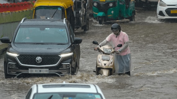 Delhi News Today: Get the Latest Headlines, Weather Reports, and Traffic Updates from Delhi - News18 1 imported 9d7768d0018e11e612338c60099a0e94