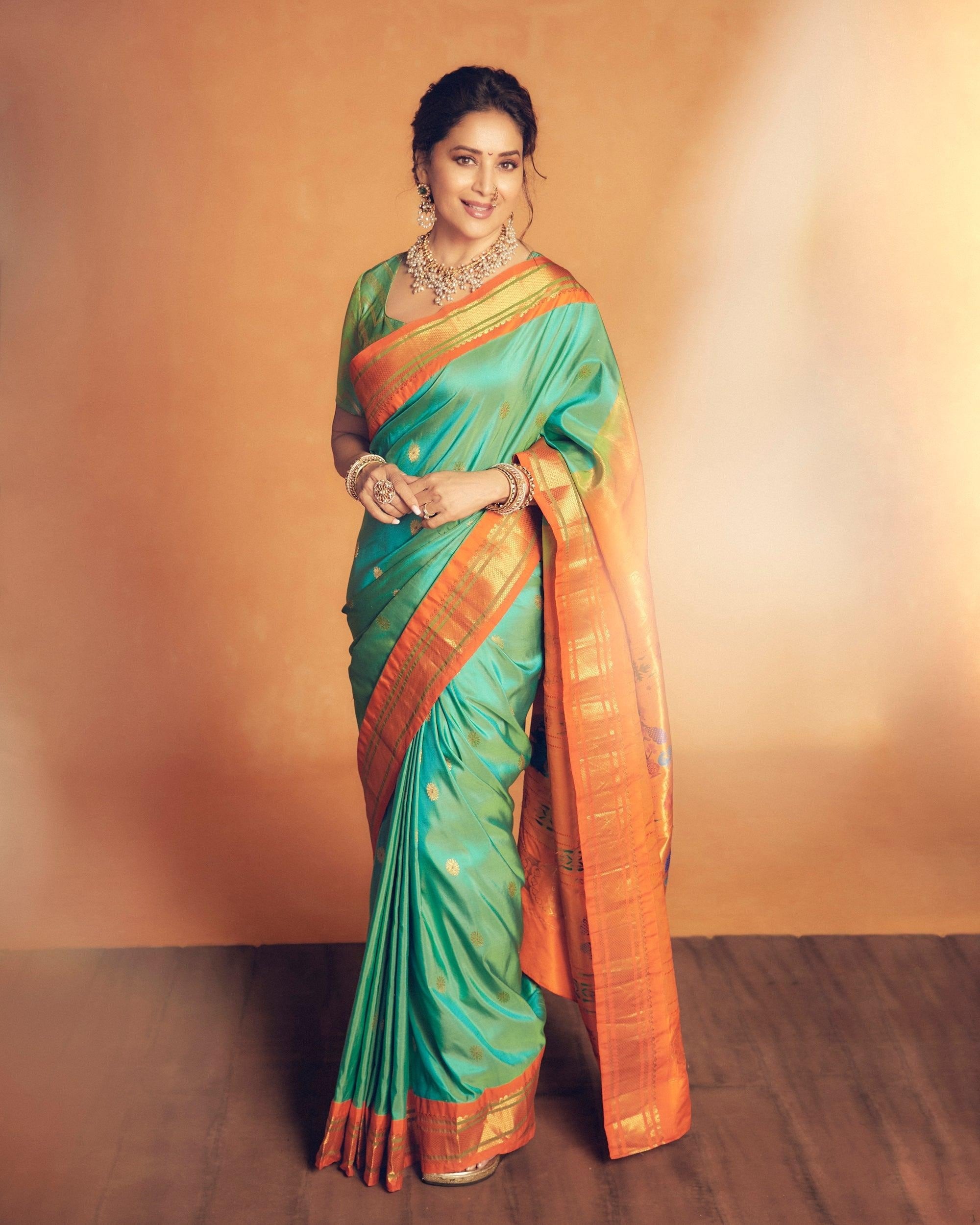 Alia Bhatt To Deepika Padukone: 5 Bollywood-Inspired Ethnic Looks For Independence Day 9 pp 2026 08 85216dd9e445610387be1766c6ca05dd